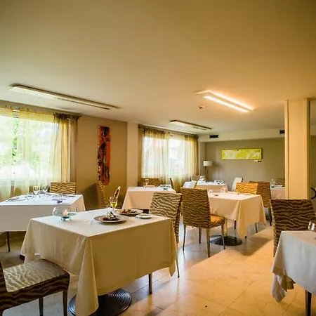 Hotel Phi Alcione 4*