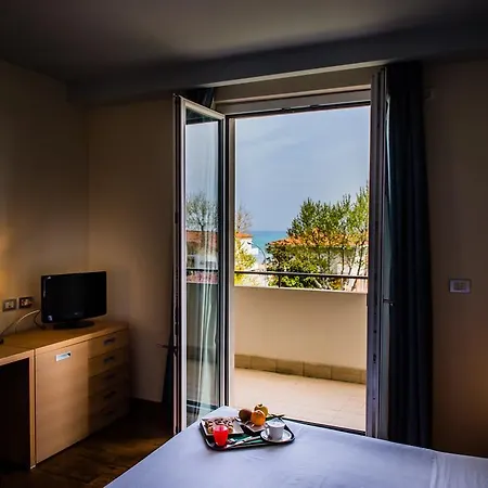 Hotel Phi Alcione Francavilla Al Mare