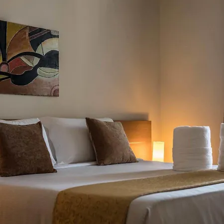 Phi Alcione Hotell