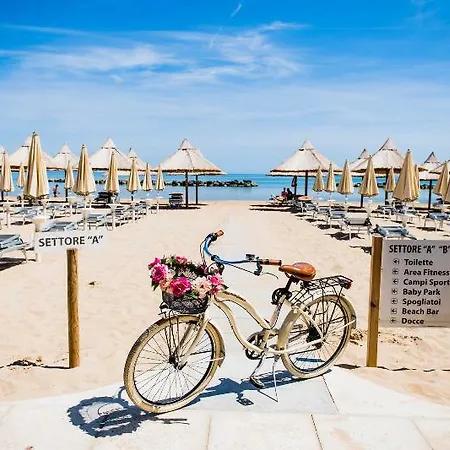 Phi Alcione Hotel 4*