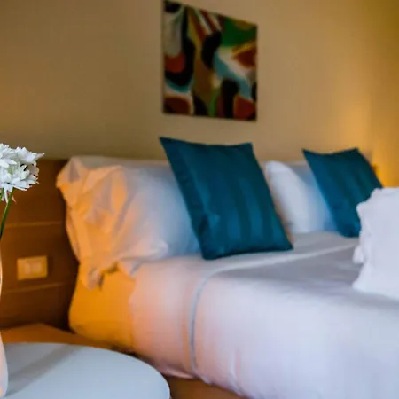 酒店 Phi Alcione 4*