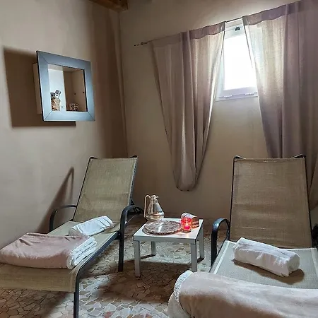Phi Alcione 4*