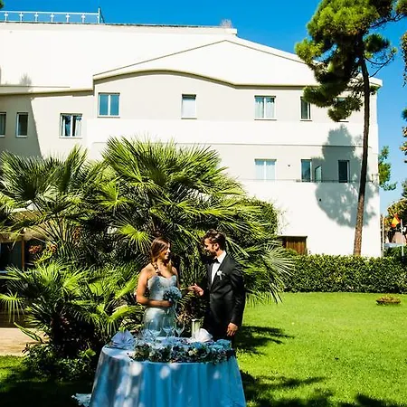 Phi Alcione Hotel