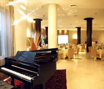Phi Alcione 4*