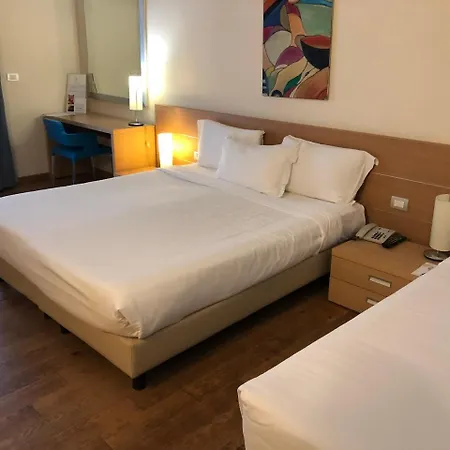 Phi Alcione 滨海弗兰卡维拉